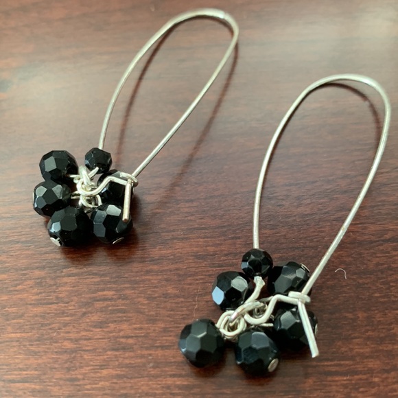 Dangling Small Beads Earrings - Picture 6 of 6
